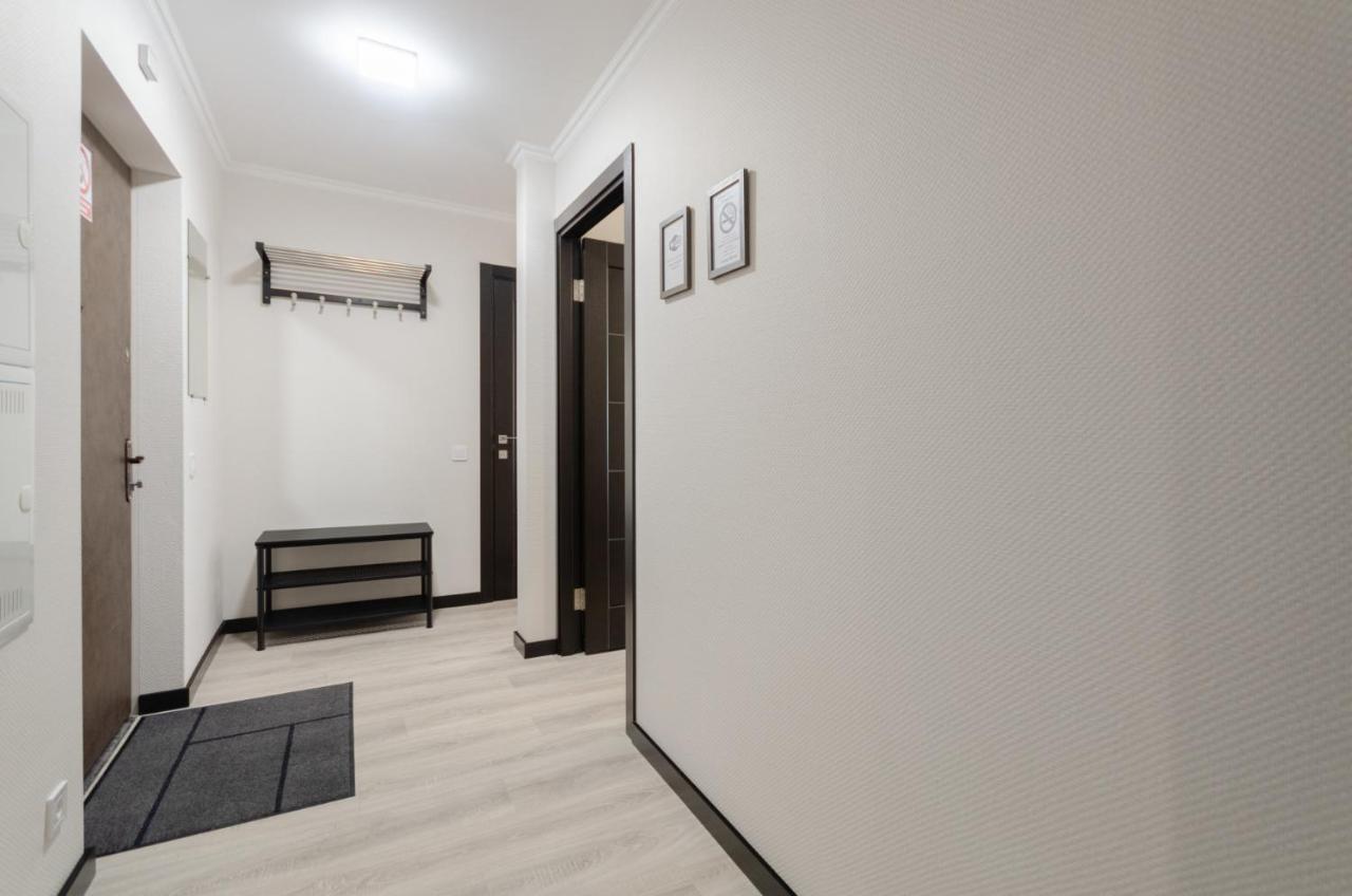 Artal Apartment On Obolonskaya Square 1 Kyiv Exterior foto